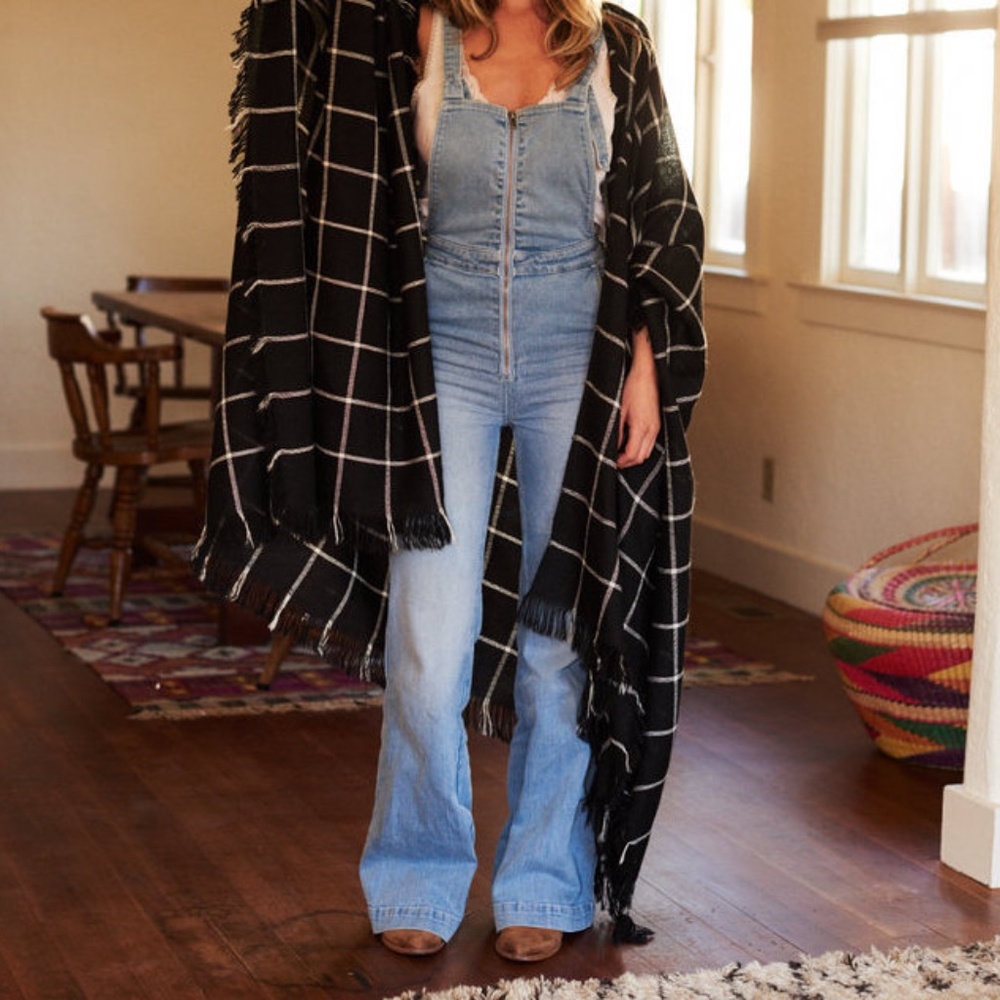 *SALE* Rolla’s Eastcoast Flare Jean Overalls